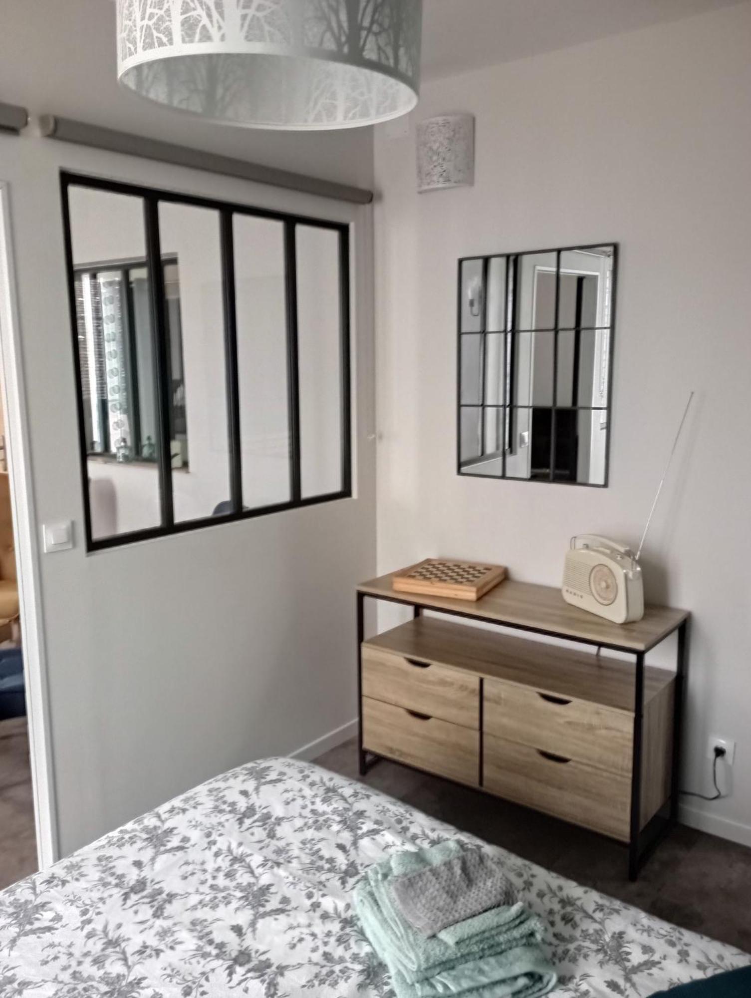 Aux Mille Et Un Detours Apartment *